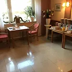 Miles Hotel