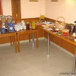 Miles Hotel 3*